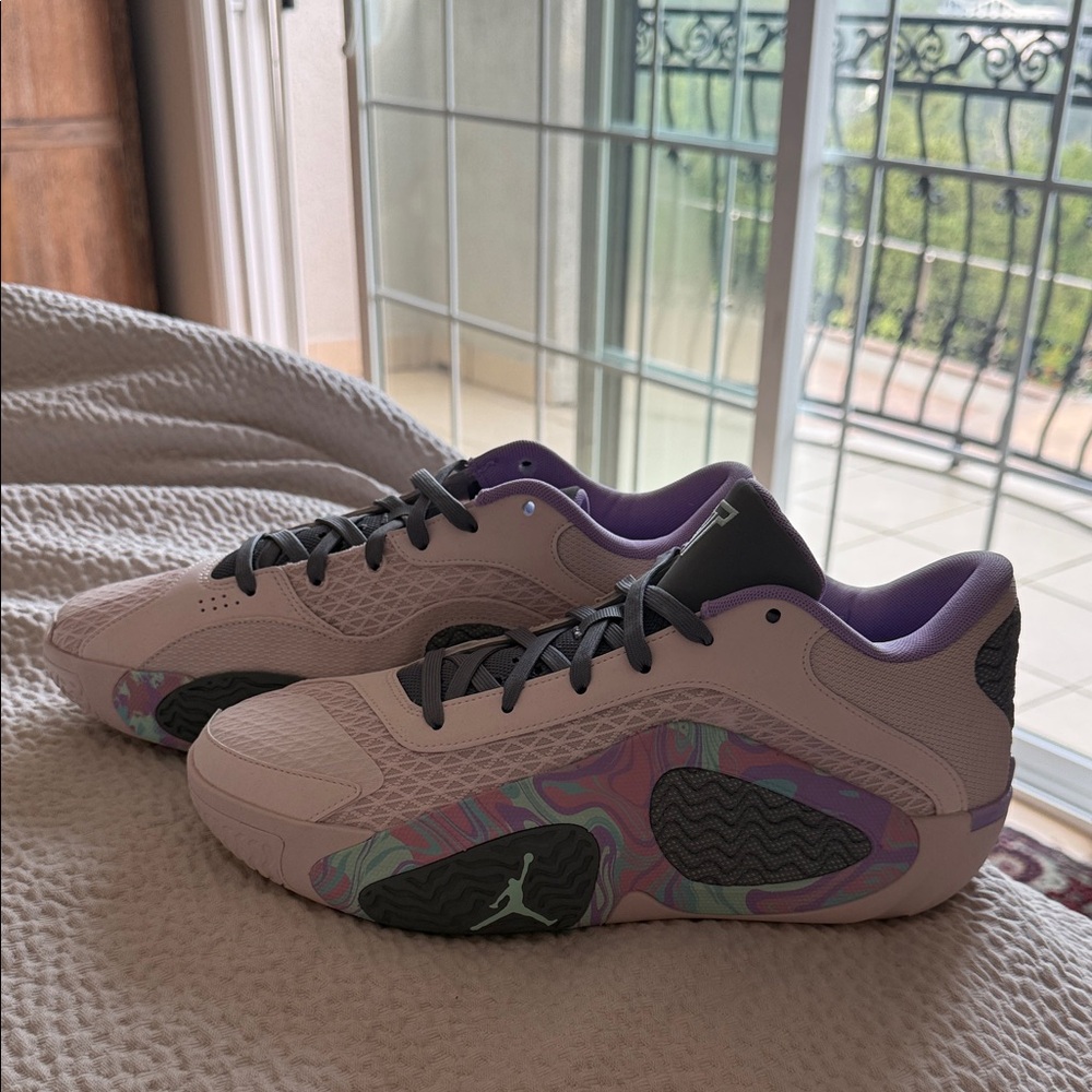 Nike Air Jordan Tatum 2 Sidewalk Chalk Sz 10 [FZ2202-600]